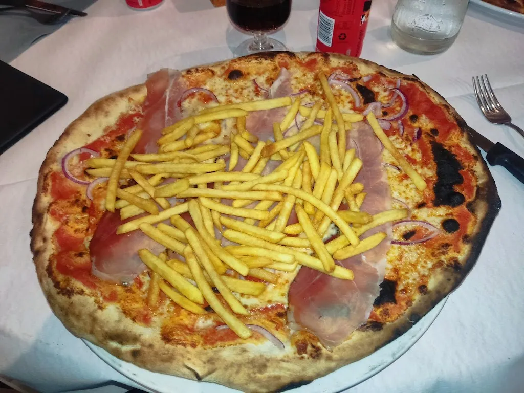 Il palazzetto pizzeria ristorante_Cogoleto_slider_image_1