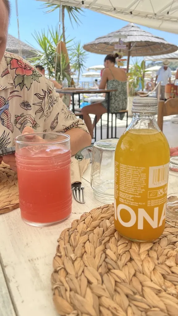 Elena Kuznetsova_Holy Beach_Cogoleto_review