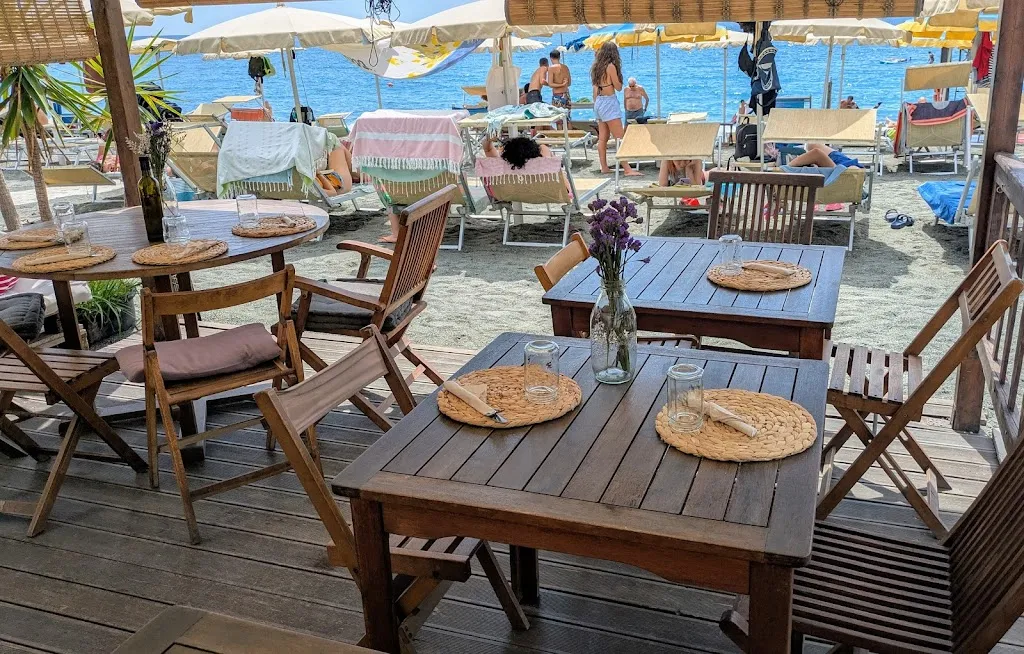 Holy Beach restaurant in Cogoleto