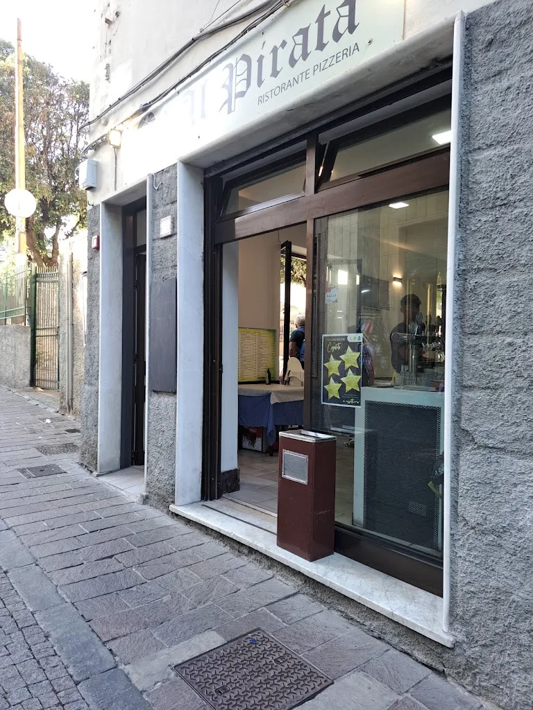 Al Pirata restaurant in Cogoleto