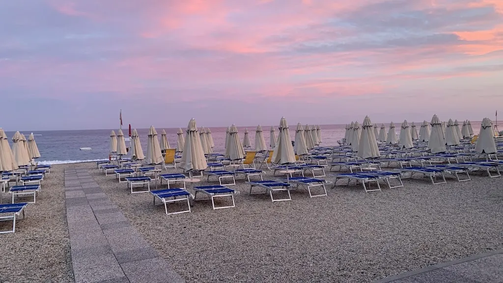 Ristorante Bagni Marisa restaurant in Cogoleto