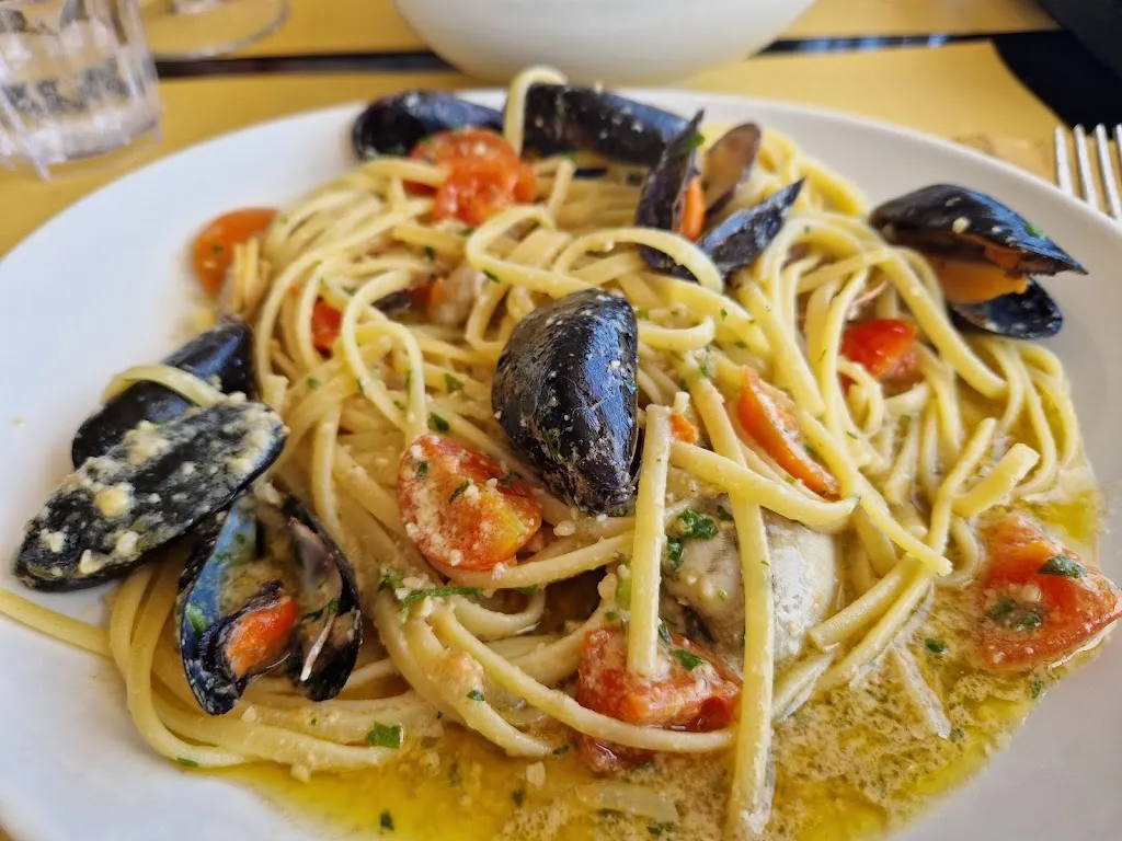 Bagni Pippy Island restaurant in Cogoleto