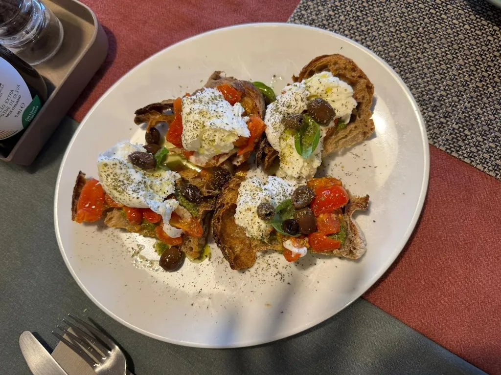 Osteria Paolomaria_Diano Arentino_slider_image_3