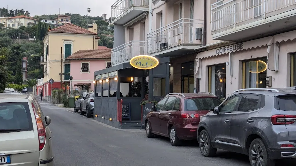 Tobi Whitney_Molí_Diano Arentino_review