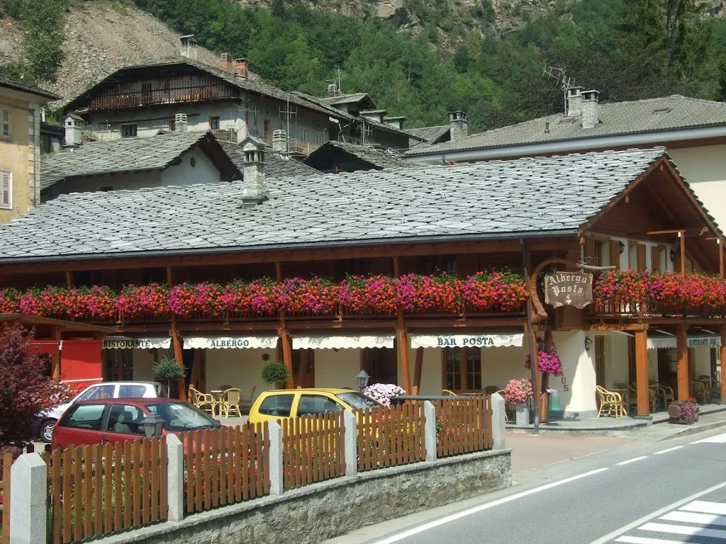 Posta_Issime_slider_image_2