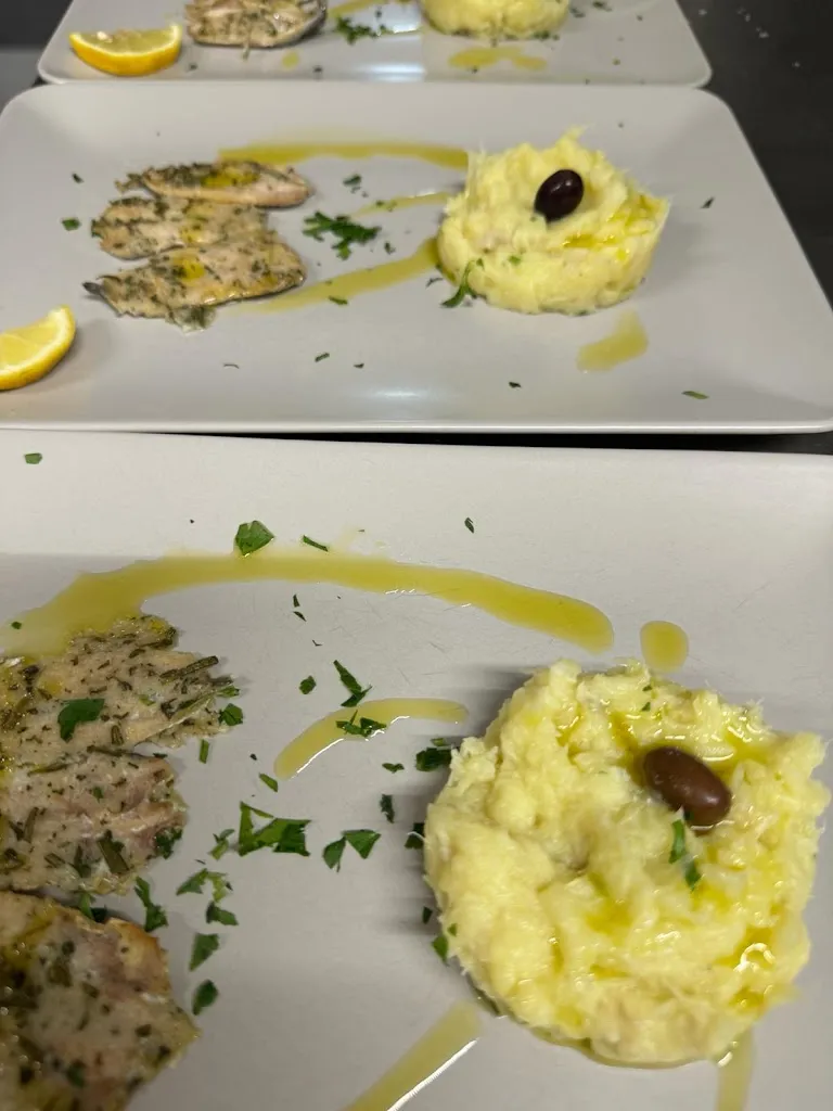 Osteria di Castello_Diano Arentino_slider_image_3