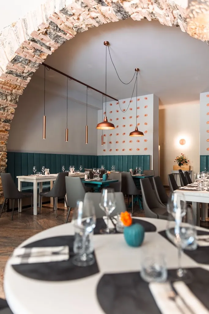 Ristorante Pesce D'Aprile restaurant in Diano Arentino