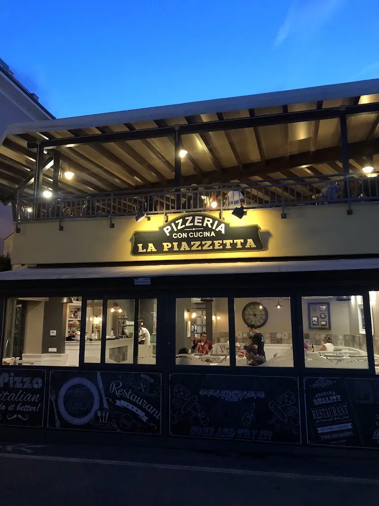 La Piazzetta restaurant in Diano Marina