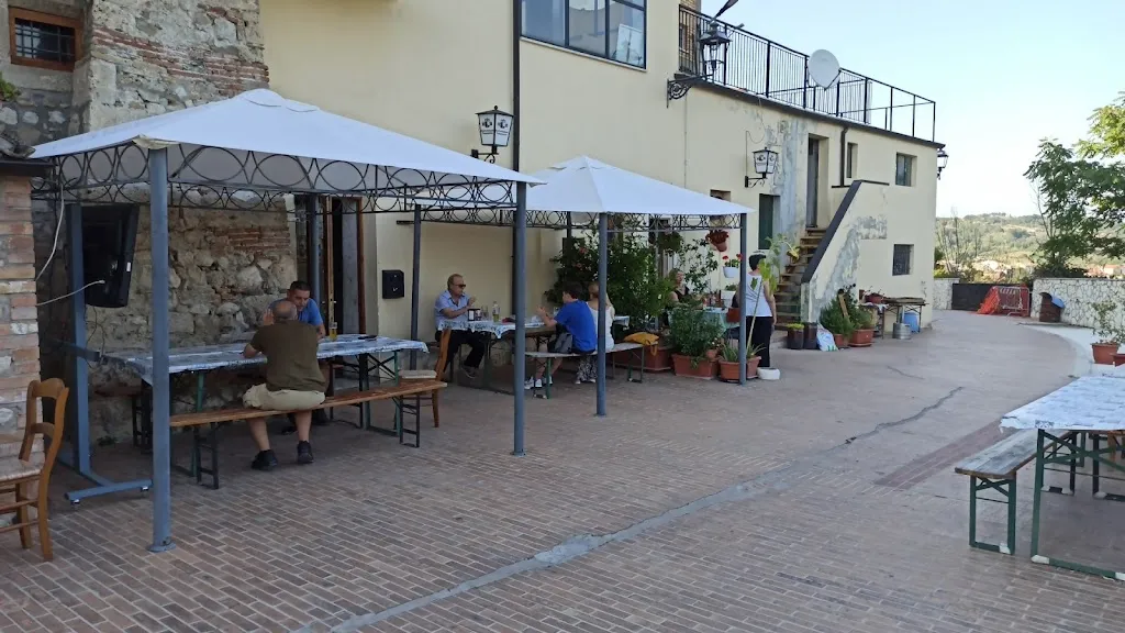 Gianluigi Di Emilio_Refettorio Della Misericordia_Campli_review