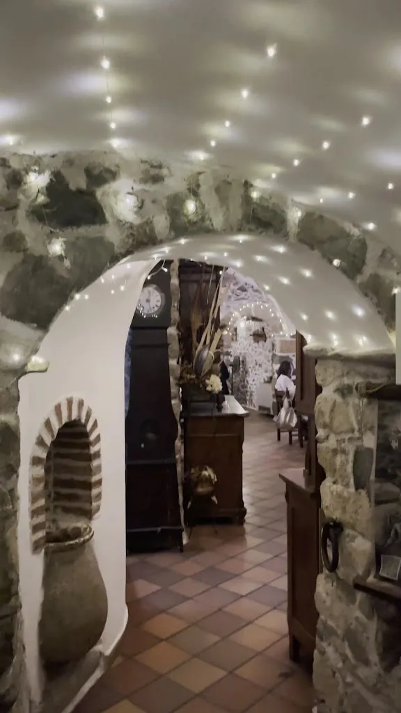 Il Portico_Feglino_slider_image_3