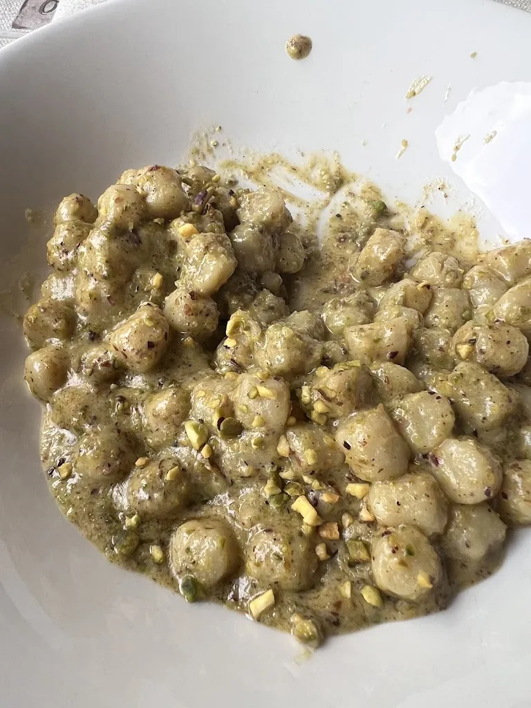 Tom Janas_Locanda Del Rio_Feglino_review