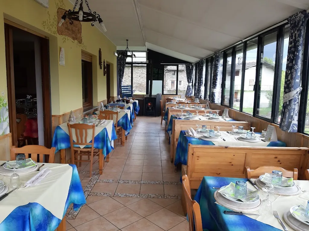 Trattoria Omens_Issime_slider_image_1