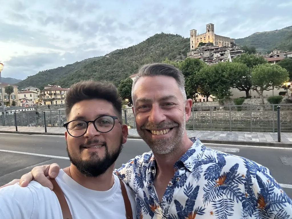 Jason Torrens_Bistro_Burger_Dolceacqua_Dolceacqua_review