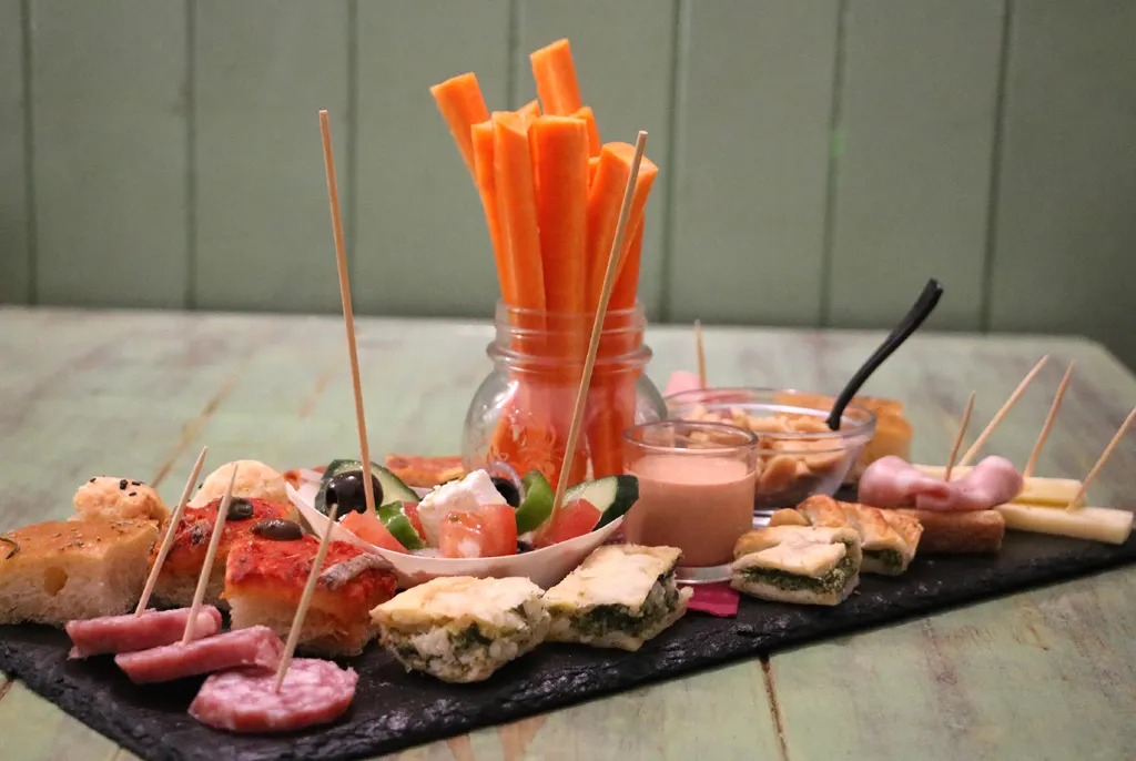 Bistro_Burger_Dolceacqua_Dolceacqua_slider_image_3