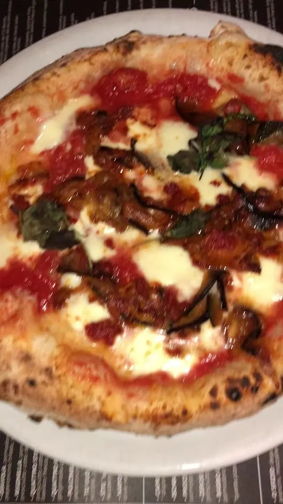 Pizzeria - Friggitoria Zero 81_Dolceacqua_slider_image_2