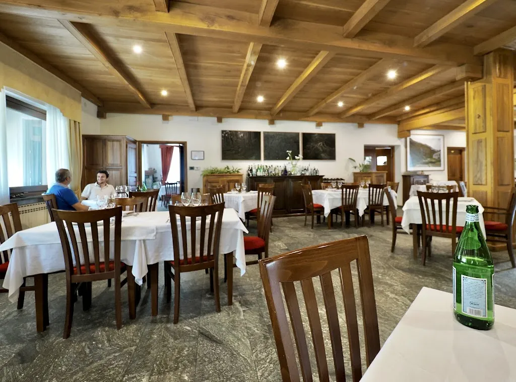 Ristorante Al Maniero ristorante a Issogne