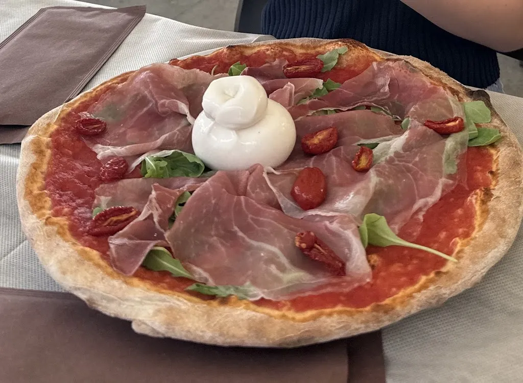 ØKD_La tana del lupo_Framura_review