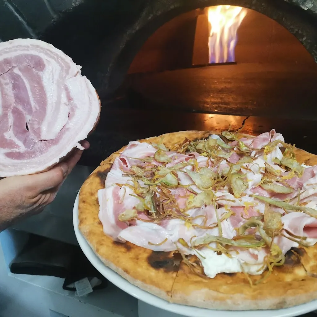 La tana del lupo_Framura_slider_image_3