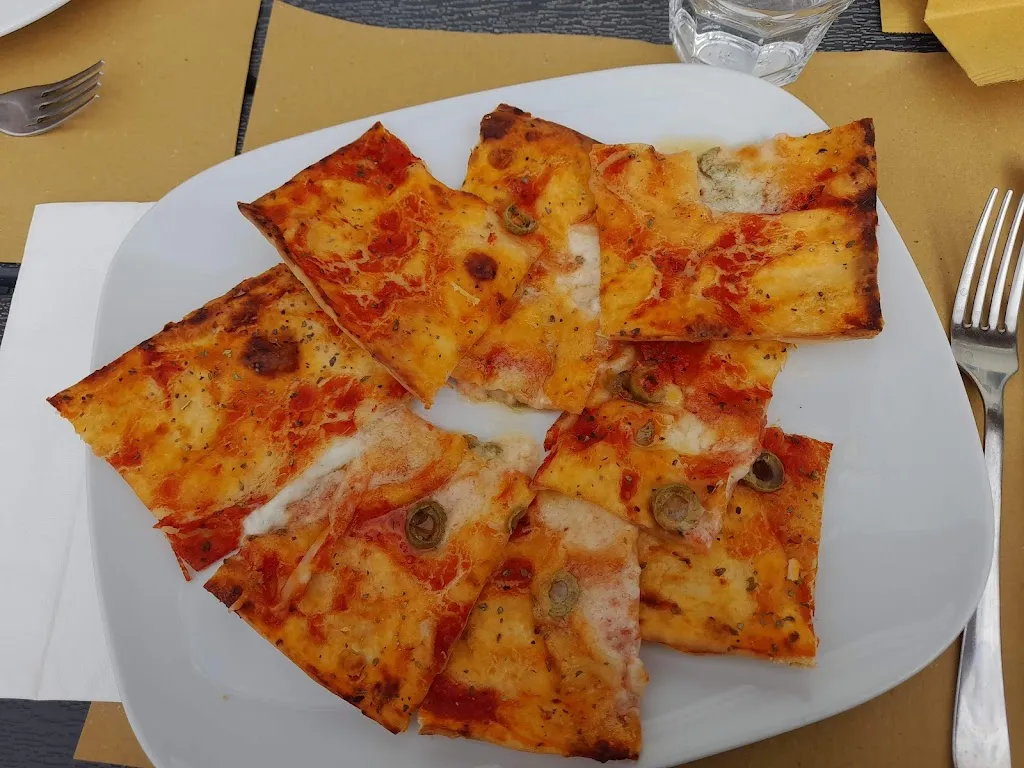 Menu_BAR LA CUEVA_Framura_image_3