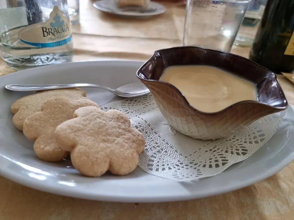 Roberta Veronelli_Trattoria al Vecchio Scalo_Isola del Cantone_review