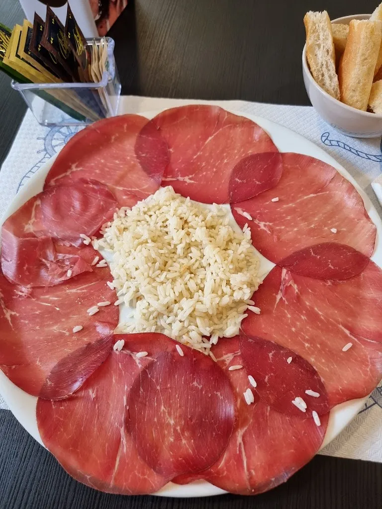 Antonella Semino_Voglia di Bar di Lizbeth Lopez_Isola del Cantone_review