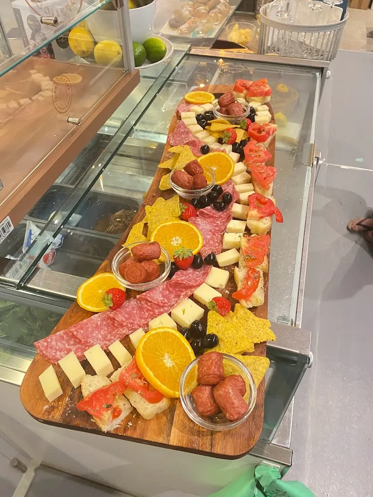 Voglia di Bar di Lizbeth Lopez_Isola del Cantone_slider_image_2