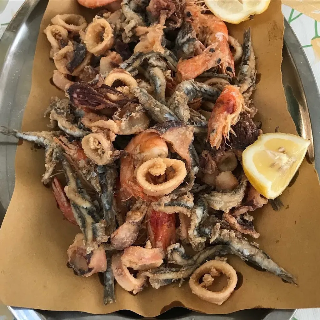 Caffè della Posta_Isola del Cantone_slider_image_2