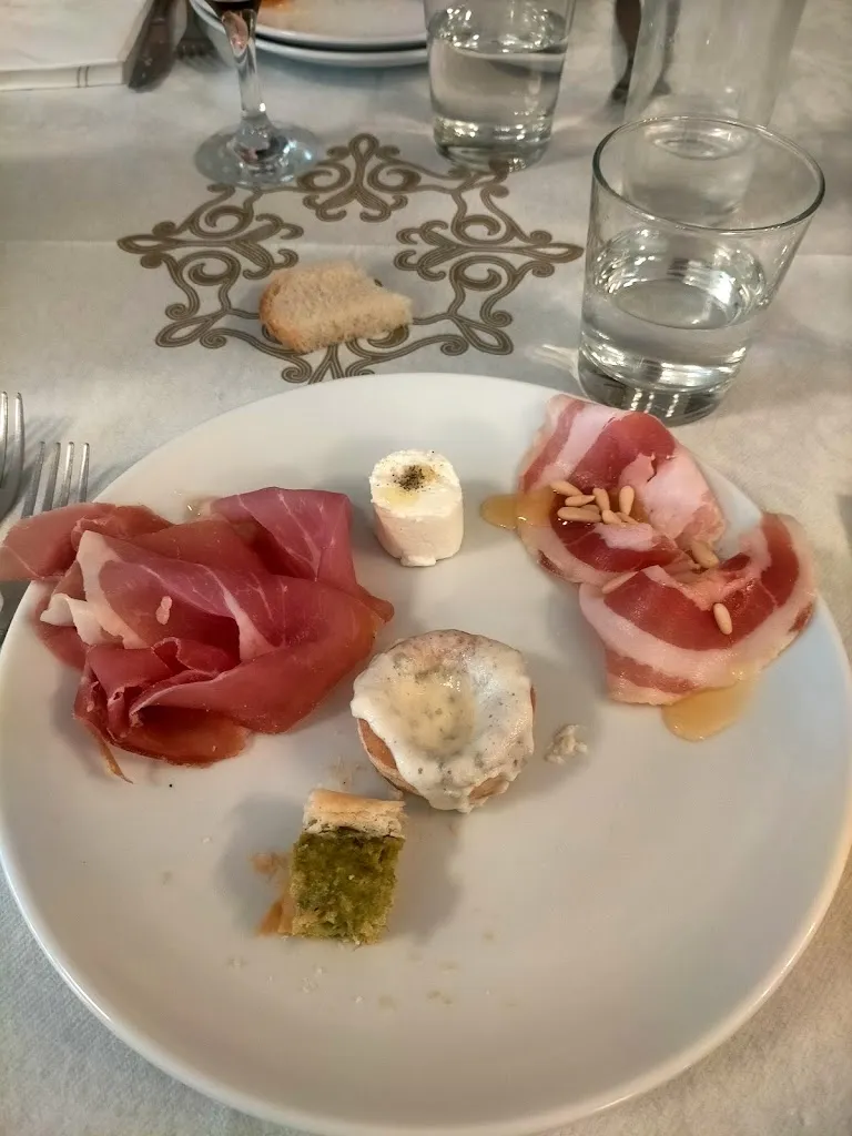 Il Caminetto_Isola del Cantone_slider_image_2