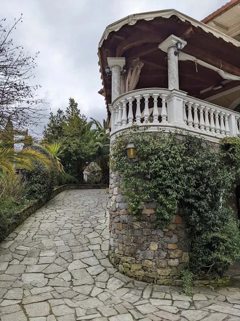 Ioannis_Farmhouse U Cian Davide Di Rebaudo_Isolabona_review