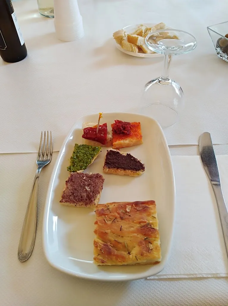 Agriturismo Antico Frantoio restaurant in Isolabona