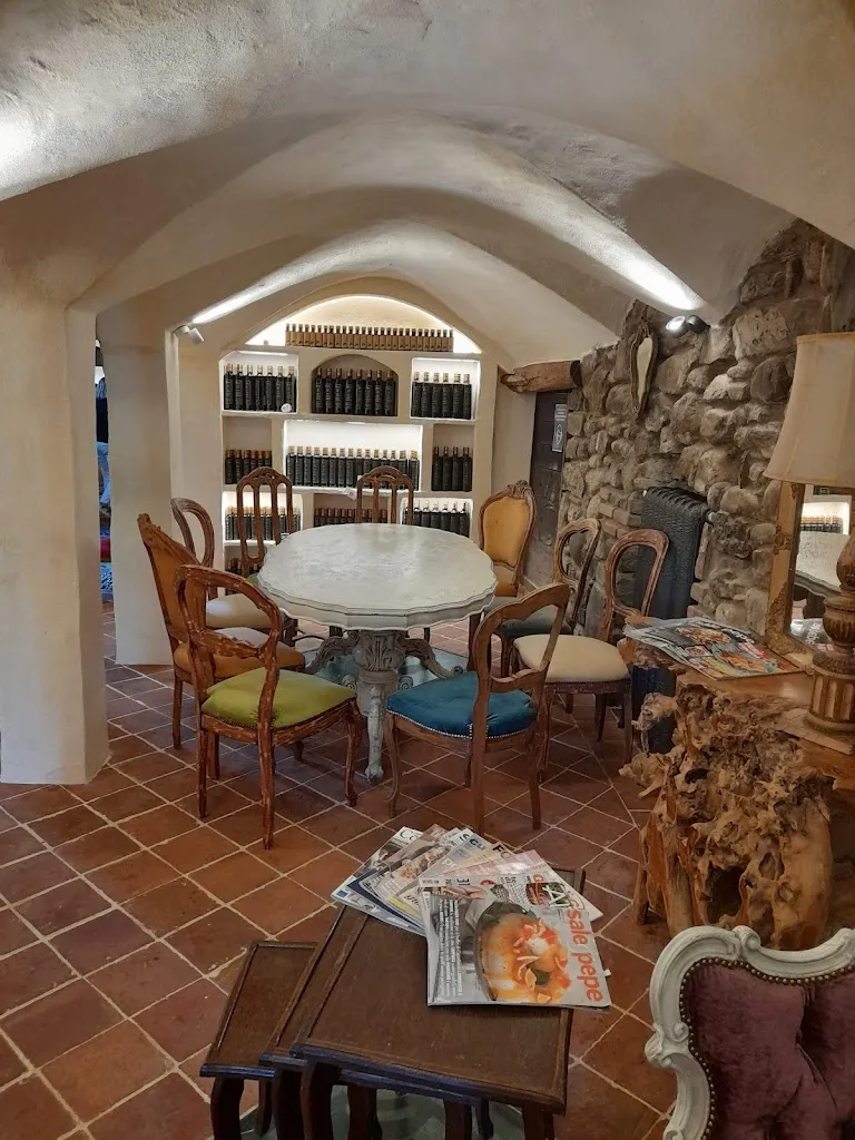 Isolabona restaurant in Isolabona