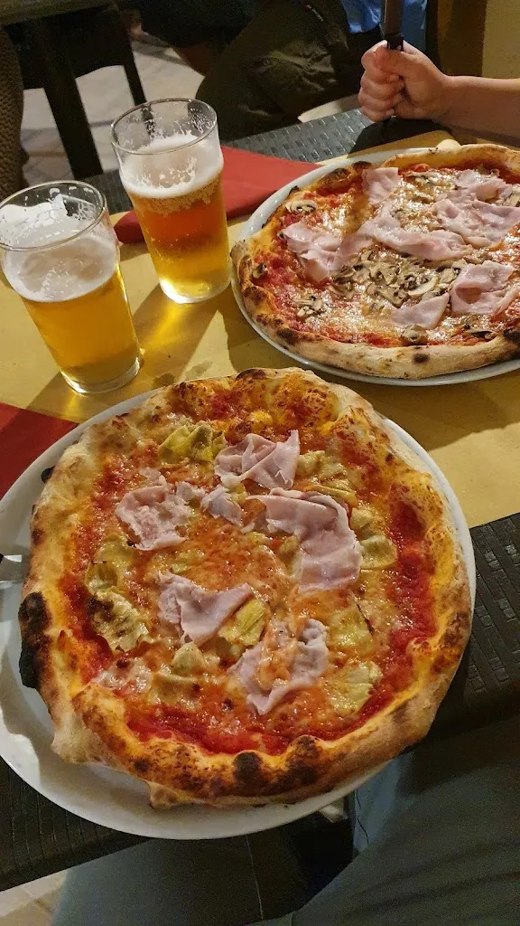 Anca Annca_Pizzeria Mentelocale_Laigueglia_review