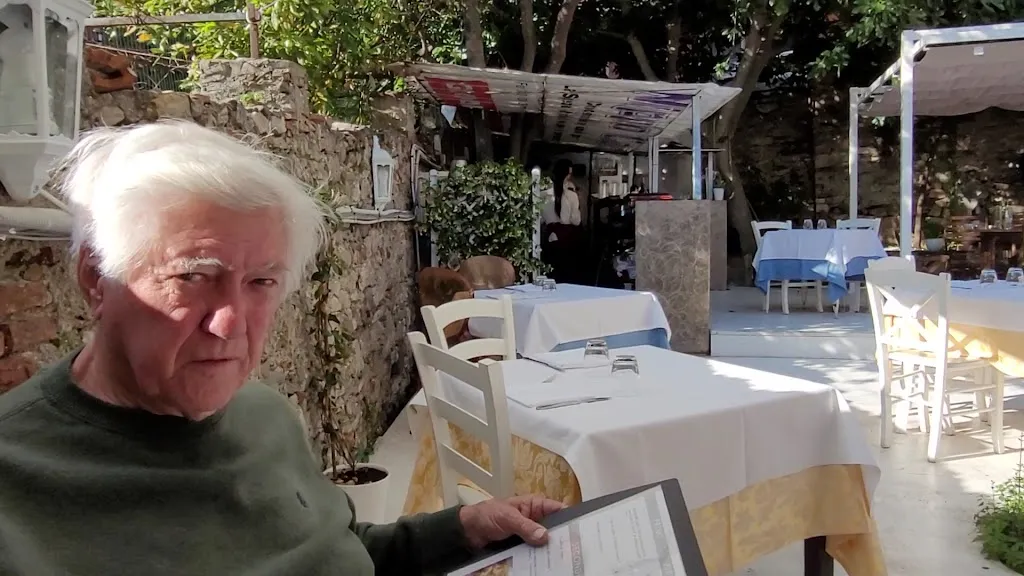 White Lerici restaurant & wine bar_Lerici_slider_image_2