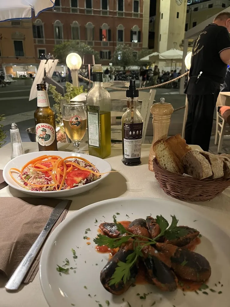 Tahar Ben Salem_Trattoria ligure l'ancora di Lerici_Lerici_review