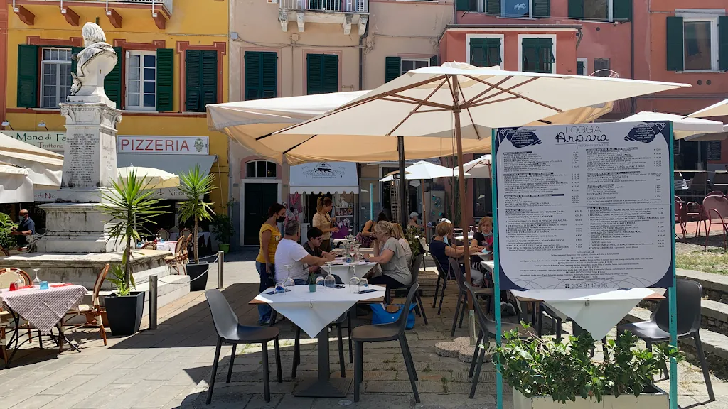 Loggia Arpara restaurant in Lerici