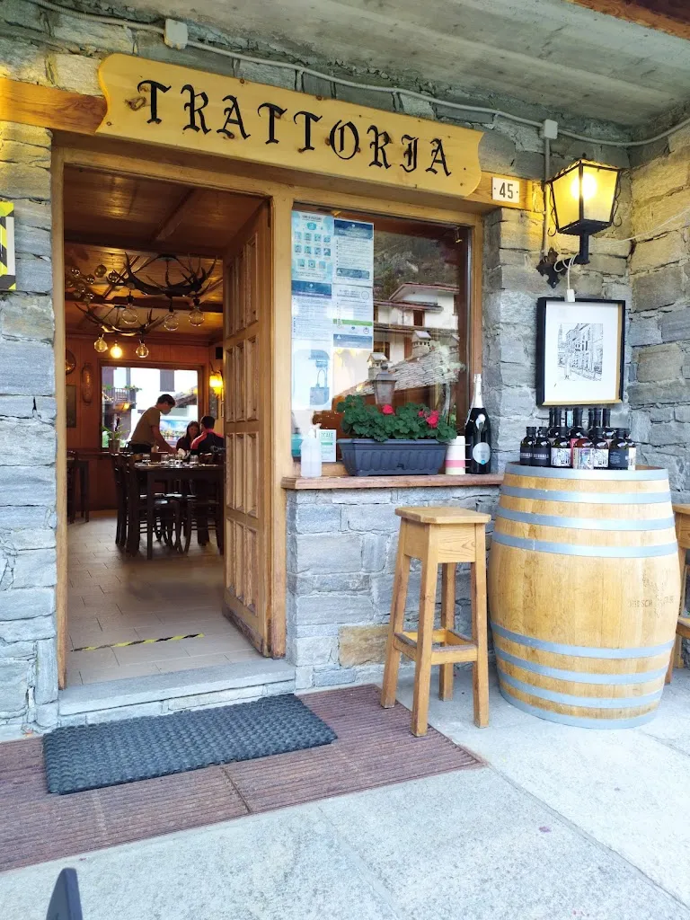 Bar Trattoria Hirsch Stube ristorante a Gressoney-La-Trinitè