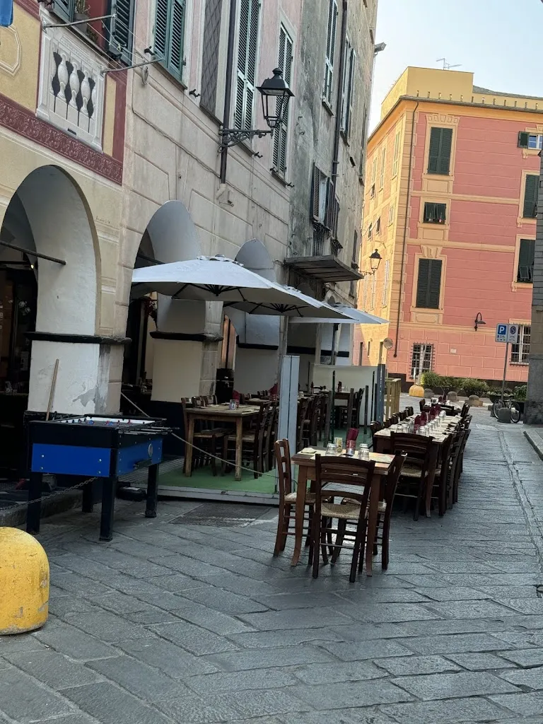 Capanigra Birra e Cucina | Pizzeria_Lavagna_slider_image_1