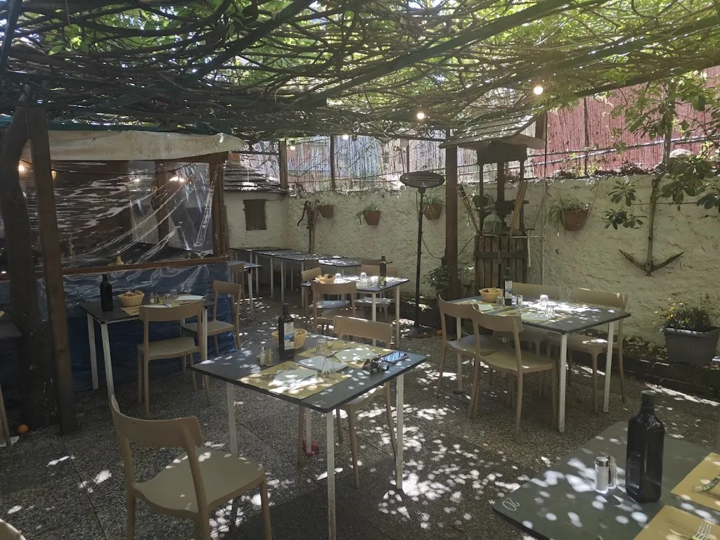 Ivan Ilić_U Pescou_Lavagna_review