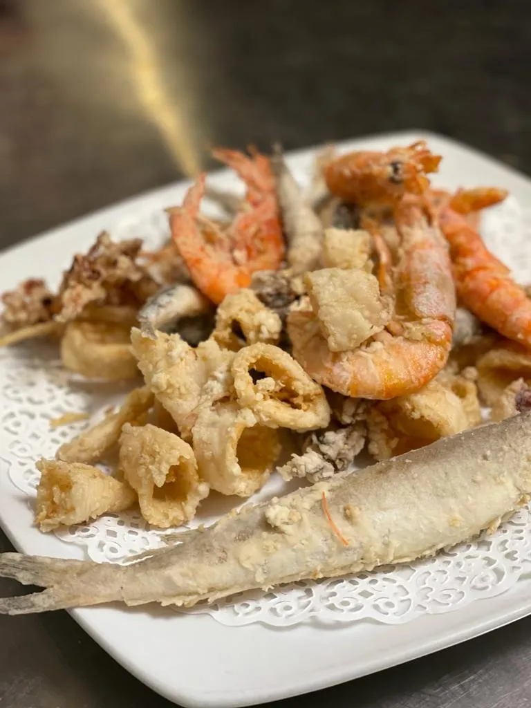 Menu_Lo Scoglio Pizza & Restaurant_Lavagna_image_4