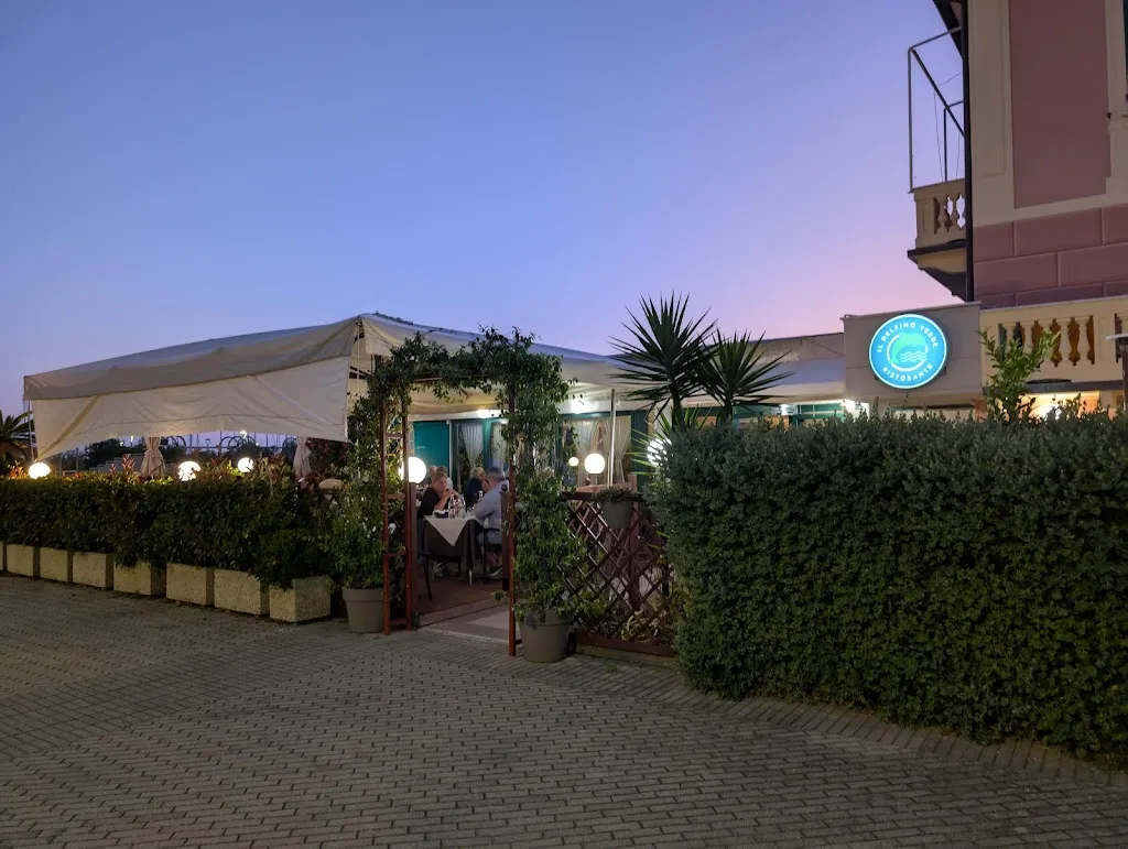 Ristorante Delfino Verde restaurant in Lavagna