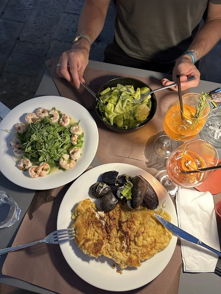 Stanislav Nemerzhitski_Lavagna 10_Lavagna_review