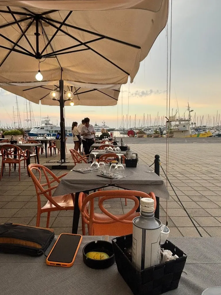 Taverna Ligure DOC restaurant in Lucinasco