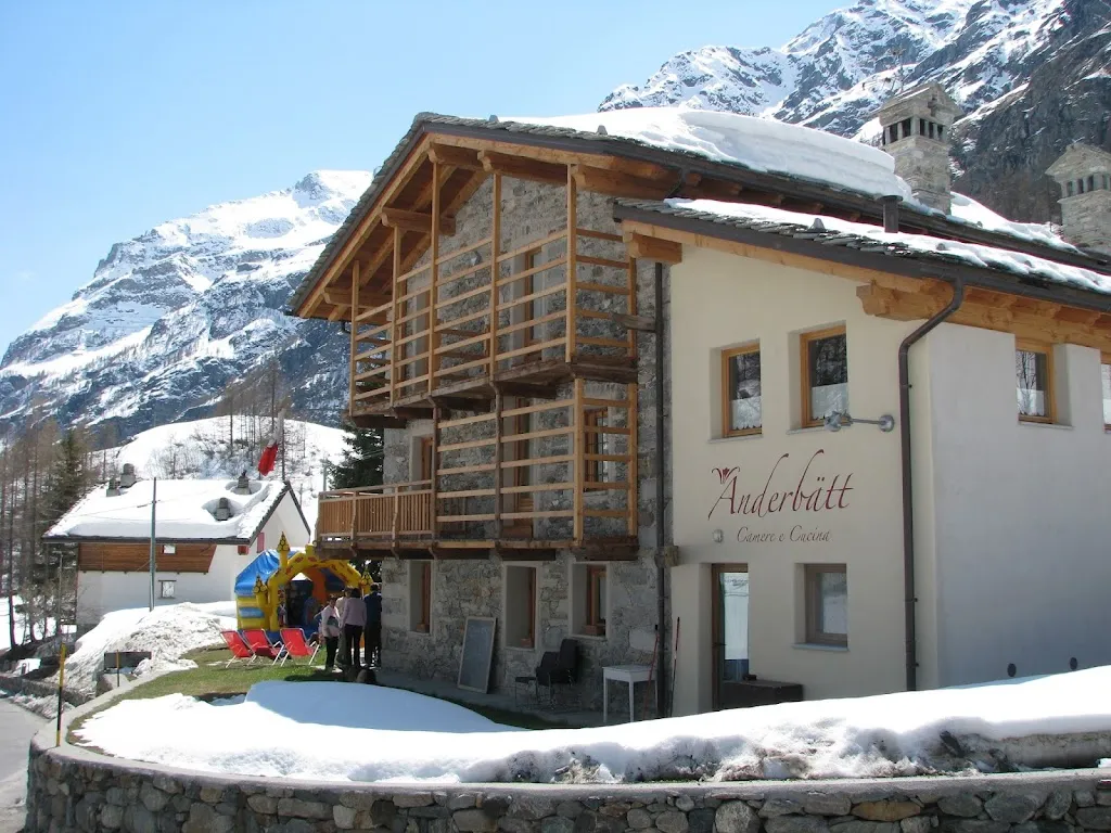 alessandro comune_Anderbatt Camere E Cucina_Gressoney-La-Trinitè_review