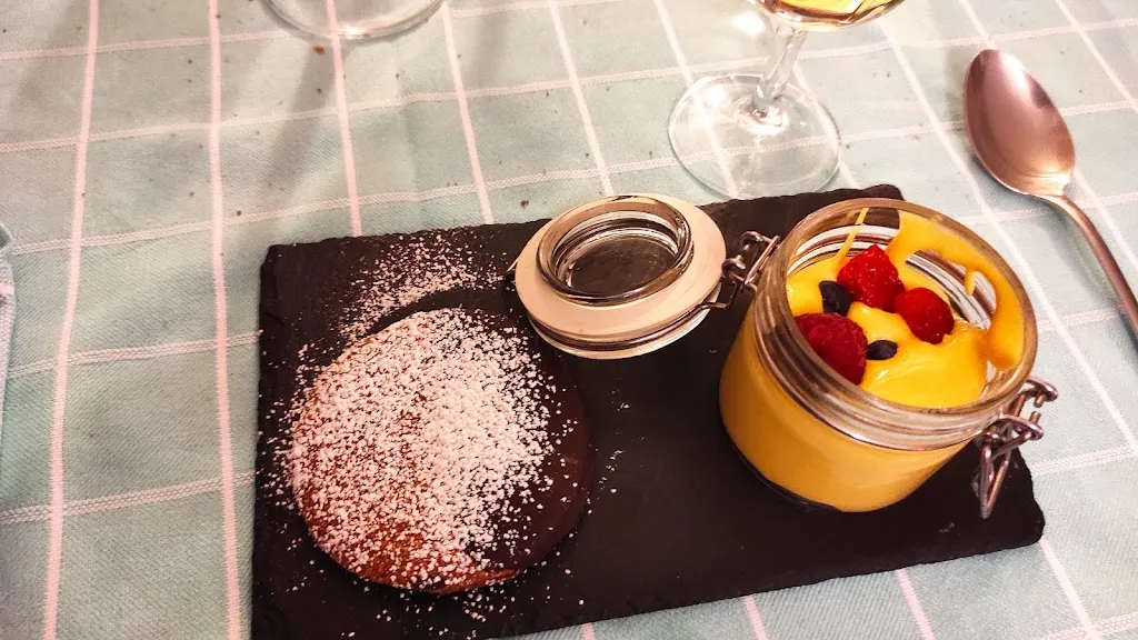 Nadia Chinelli_La Lanterna_Mallare_review