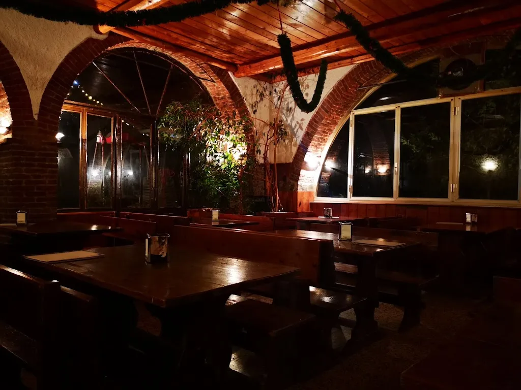 Osteria Del Gallina restaurant in Manesseno