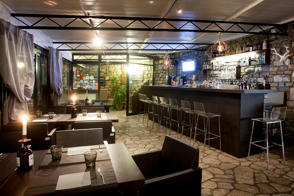 Rocce di Pinamare restaurant in Marina di Andora