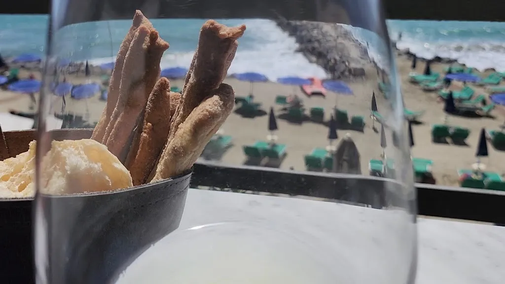 Rocce di Pinamare_Marina di Andora_slider_image_2