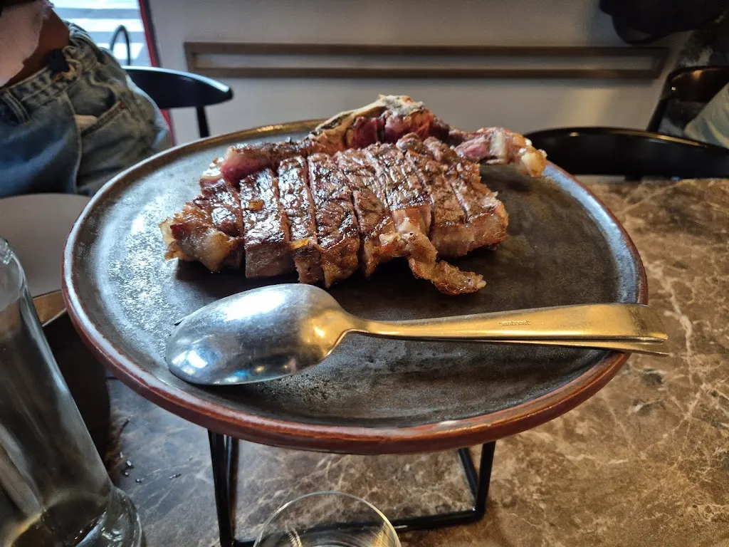 Melvin_Nana Meat & Wine_La Spezia_review