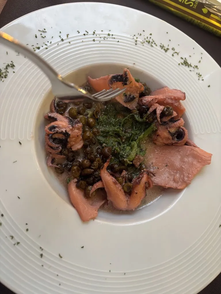 M. Pokorny_Antica Osteria Dei Camalli_La Spezia_review