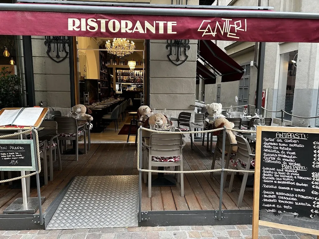 Cantieri Concept Restaurant_La Spezia_slider_image_3